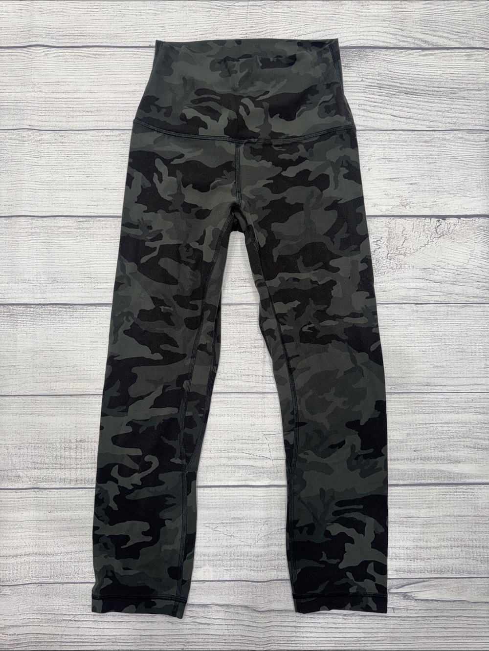 lululemon athletica Align High-Rise Camo Leggings - Dark Green & Black